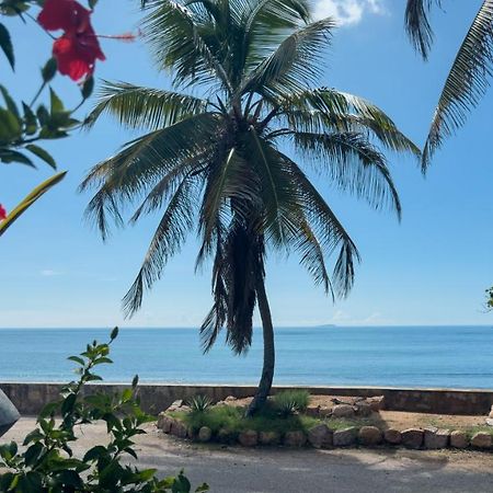 La Petite Maison And Sea Splash Baie Sainte Anne Esterno foto
