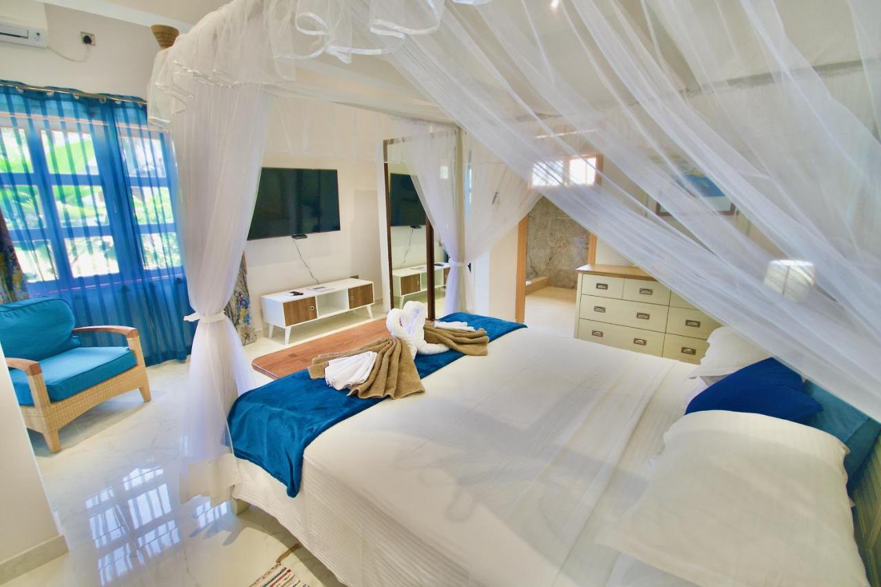 La Petite Maison And Sea Splash Baie Sainte Anne Esterno foto